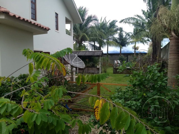 Imagem Casa com 4 Quartos à Venda, 300 m² em Ponta De Baixo - São José Imagem Casa com 4 Quartos à Venda, 300 m² em Ponta De Baixo - São José