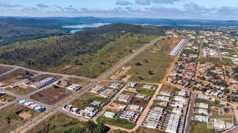 Imagem Imóvel à Venda, 360 m² em Residencial Lago De Cristal - Caldas Novas Imagem Imóvel à Venda, 360 m² em Residencial Lago De Cristal - Caldas Novas