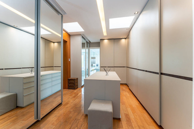Imagem Casa com 4 Quartos à Venda, 740 m² em Alphaville Residencial Um - Barueri Imagem Casa com 4 Quartos à Venda, 740 m² em Alphaville Residencial Um - Barueri