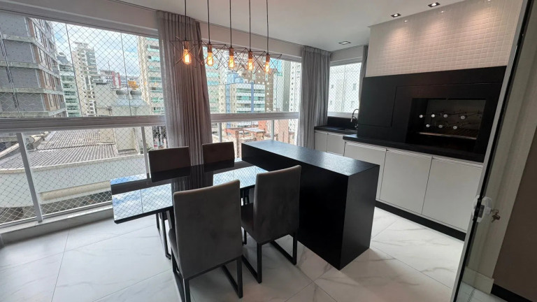 Imagem Apartamento com 4 Quartos à Venda, 162 m² em Meia Praia - Itapema