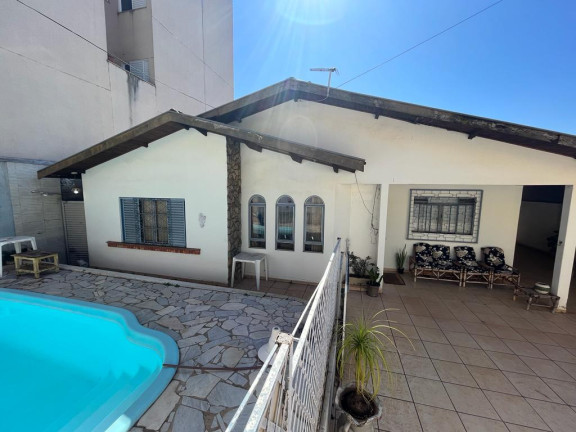 Imagem Casa à Venda, 275 m² em Rua Mandaguari - Umuarama Imagem Casa à Venda, 275 m² em Rua Mandaguari - Umuarama