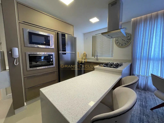 Imagem Apartamento com 3 Quartos à Venda, 103 m² em Centro - Balneário Camboriú