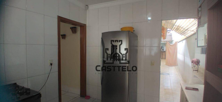 Imagem Casa com 3 Quartos à Venda, 70 m² em Jardim Tarobá I - Londrina Imagem Casa com 3 Quartos à Venda, 70 m² em Jardim Tarobá I - Londrina