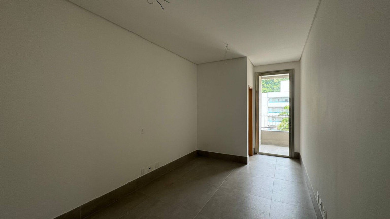 Imagem Apartamento com 3 Quartos à Venda, 140 m² em Praia Grande - Ubatuba Imagem Apartamento com 3 Quartos à Venda, 140 m² em Praia Grande - Ubatuba