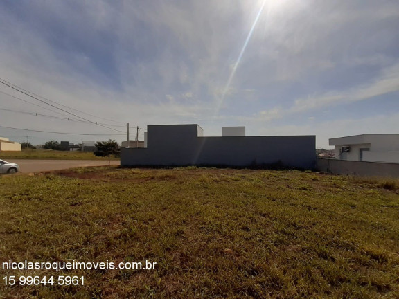 Terreno à Venda, 300 m² em Portal Ville Jardins - Boituva