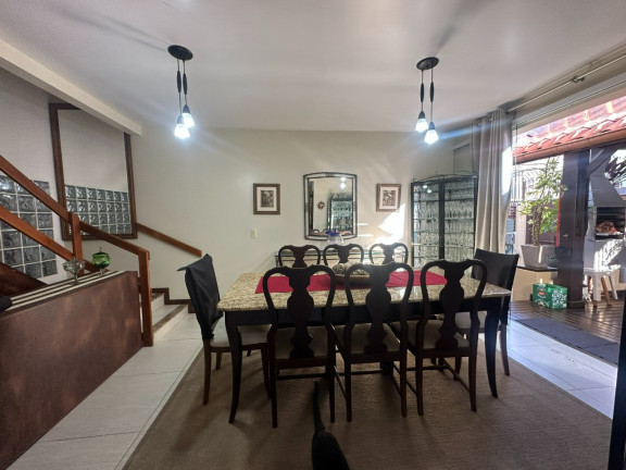 Imagem Casa com 5 Quartos à Venda, 225 m² em Itaguaçu - Florianópolis