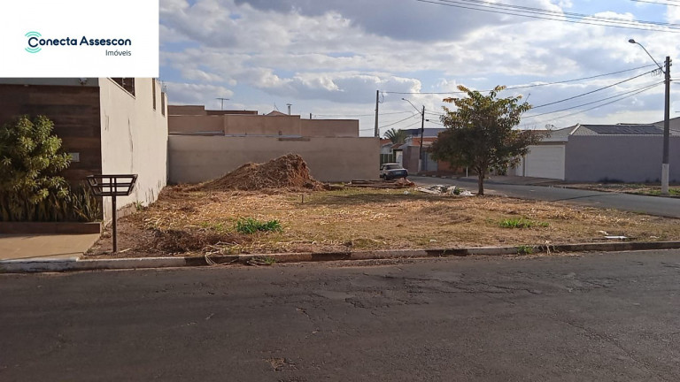 Imóvel à Venda, 282 m² em Centro - Cristais Paulista