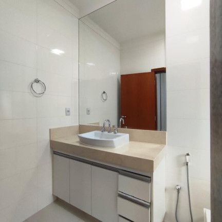 Imagem Casa com 3 Quartos à Venda, 290 m² em Condomínio Residencial Decolores - Birigui