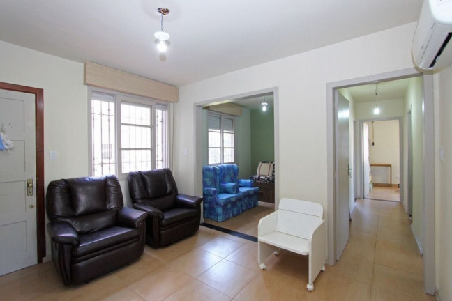 Imagem Imóvel com 3 Quartos à Venda, 77 m² em Teresópolis - Porto Alegre Imagem Imóvel com 3 Quartos à Venda, 77 m² em Teresópolis - Porto Alegre