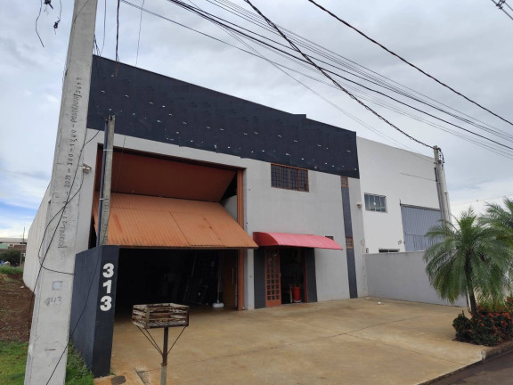 Imóvel Comercial à Venda, 550 m² em Jardim Interlagos - Arapongas