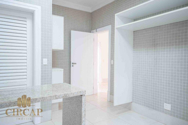 Imagem Casa com 5 Quartos à Venda, 620 m² em Gramado - Campinas Imagem Casa com 5 Quartos à Venda, 620 m² em Gramado - Campinas