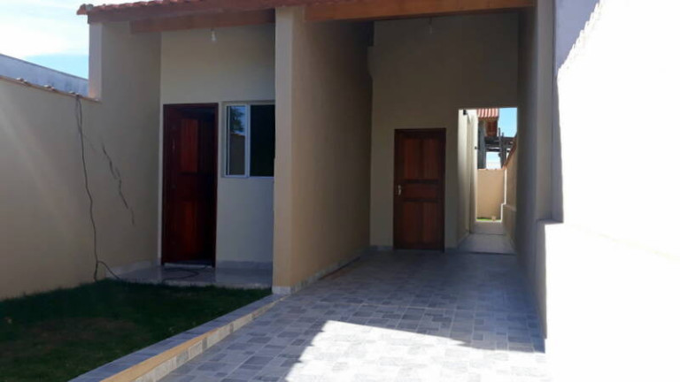 Casa com 2 Quartos à Venda, 125 m² em Peruíbe