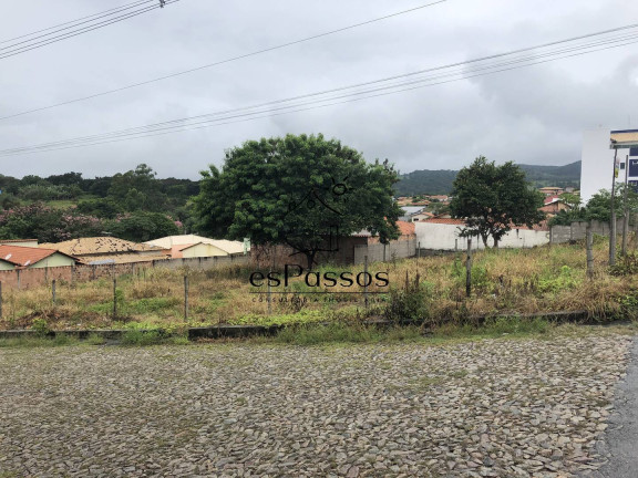 Terreno à Venda, 1.200 m² em Dona Suzana - Florestal