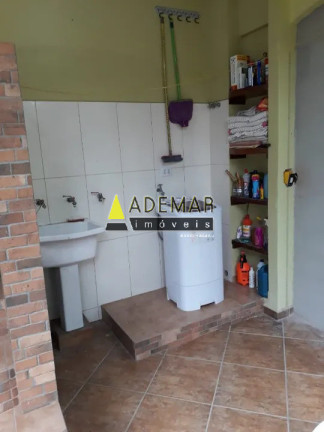 Imagem Casa com 5 Quartos à Venda, 254 m² em Eldorado - Diadema Imagem Casa com 5 Quartos à Venda, 254 m² em Eldorado - Diadema