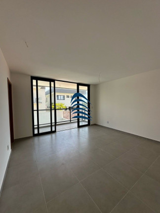Imagem Casa com 4 Quartos à Venda, 246 m² em Buraquinho - Lauro De Freitas
