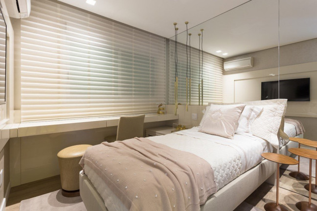 Imagem Apartamento com 4 Quartos à Venda, 215 m² em Aclimação - São Paulo Imagem Apartamento com 4 Quartos à Venda, 215 m² em Aclimação - São Paulo