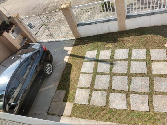 Imagem Sobrado com 4 Quartos à Venda, 250 m² em Cocanha - Caraguatatuba Imagem Sobrado com 4 Quartos à Venda, 250 m² em Cocanha - Caraguatatuba