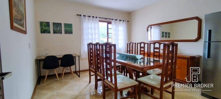 Imagem Casa com 4 Quartos à Venda, 200 m² em Araras - Teresópolis Imagem Casa com 4 Quartos à Venda, 200 m² em Araras - Teresópolis