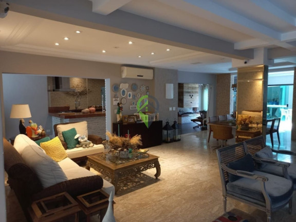 Imagem Casa com 6 Quartos à Venda, 259 m² em Jardim Guaiuba - Guarujá Imagem Casa com 6 Quartos à Venda, 259 m² em Jardim Guaiuba - Guarujá