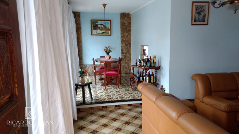 Imagem Casa com 3 Quartos à Venda, 154 m² em Vila Rosália - Guarulhos Imagem Casa com 3 Quartos à Venda, 154 m² em Vila Rosália - Guarulhos
