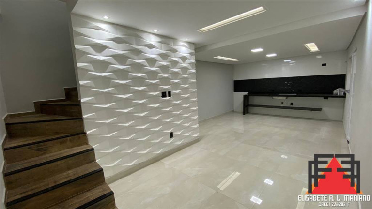 Imagem Casa com 2 Quartos à Venda, 106 m² em Vila Guilhermina - Praia Grande Imagem Casa com 2 Quartos à Venda, 106 m² em Vila Guilhermina - Praia Grande