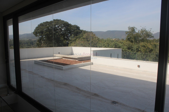 Imagem Casa com 4 Quartos à Venda, 348 m² em Medeiros - Jundiai
