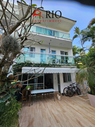Imagem Casa com 5 Quartos à Venda, 178 m² em Barra Da Tijuca - Rio De Janeiro Imagem Casa com 5 Quartos à Venda, 178 m² em Barra Da Tijuca - Rio De Janeiro