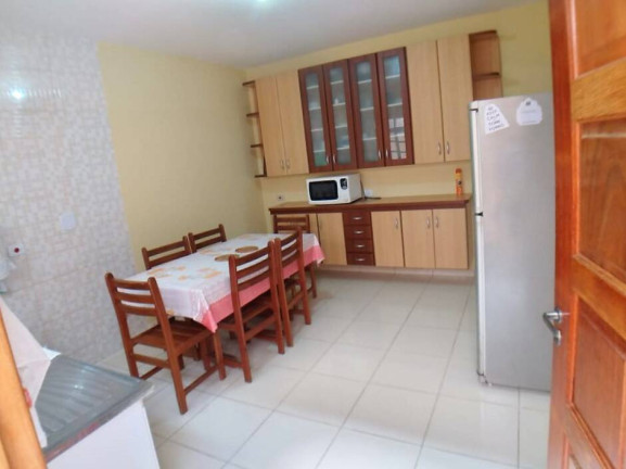Imagem Sobrado com 5 Quartos à Venda, 267 m² em Massaguaçu - Caraguatatuba Imagem Sobrado com 5 Quartos à Venda, 267 m² em Massaguaçu - Caraguatatuba