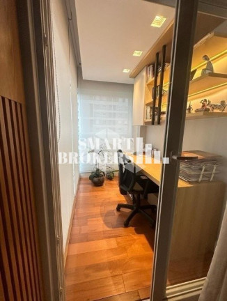 Imagem Apartamento com 3 Quartos à Venda, 189 m² em Santo Amaro - São Paulo
