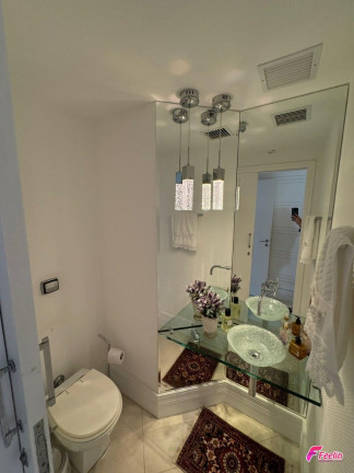 Foto do imóvel Apartamento com 4 Quartos à Venda, 154 m² em Centro - Florianópolis