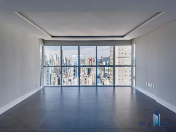 Imagem Apartamento com 3 Quartos à Venda, 135 m² em Centro - Balneário Camboriú