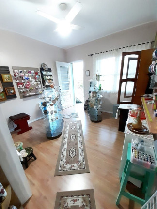 Imagem Casa com 3 Quartos à Venda, 180 m² em Centro - Santa Maria Imagem Casa com 3 Quartos à Venda, 180 m² em Centro - Santa Maria