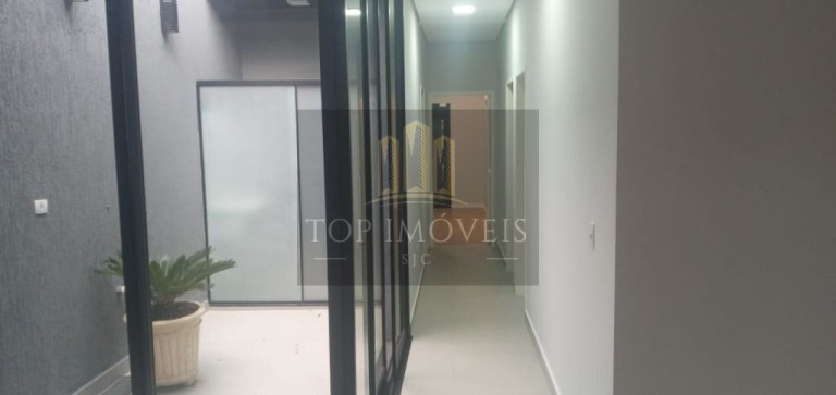 Imagem Casa com 3 Quartos à Venda, 212 m² em Jardim Jacinto - Jacareí Imagem Casa com 3 Quartos à Venda, 212 m² em Jardim Jacinto - Jacareí