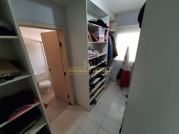 Imagem Casa com 3 Quartos à Venda, 185 m² em Pedra Branca - Palhoça Imagem Casa com 3 Quartos à Venda, 185 m² em Pedra Branca - Palhoça