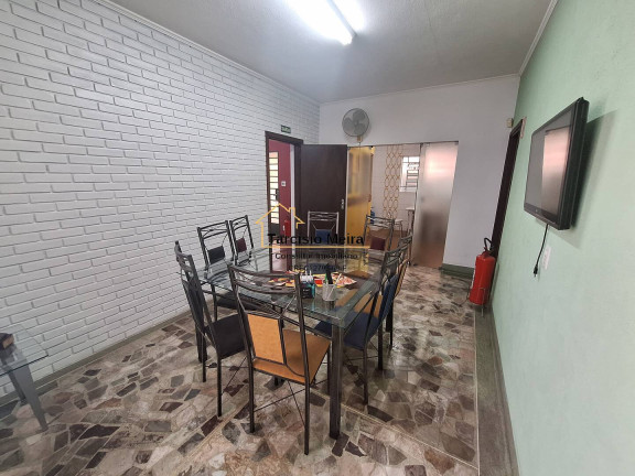 Imagem Casa com 3 Quartos à Venda, 300 m² em Swift - Campinas