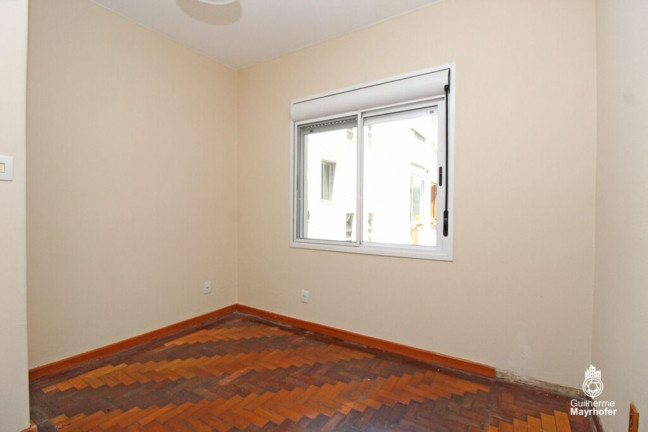 Imagem Imóvel com 2 Quartos à Venda, 79 m² em Santa Cecília - Porto Alegre
