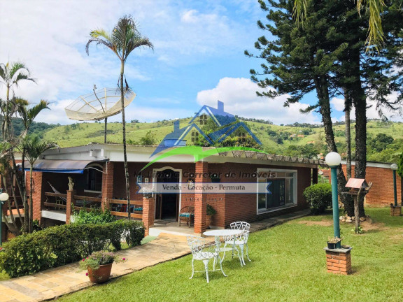 Chácara com 4 Quartos à Venda, 1.705 m² em Vitoria Regia - Atibaia