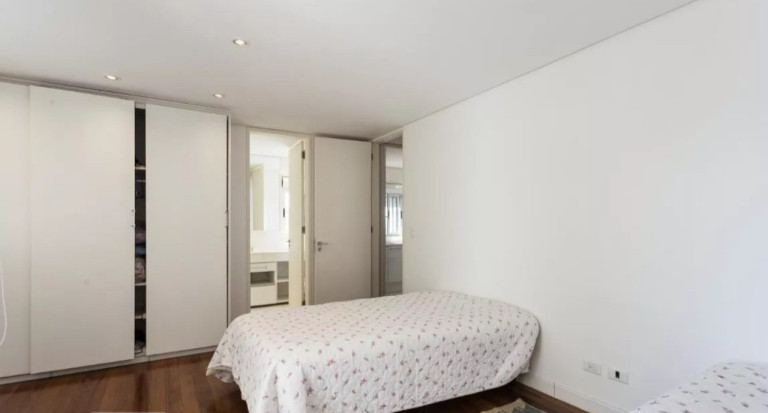 Imagem Imóvel com 3 Quartos à Venda, 180 m² em Vila Nova Conceição - São Paulo Imagem Imóvel com 3 Quartos à Venda, 180 m² em Vila Nova Conceição - São Paulo