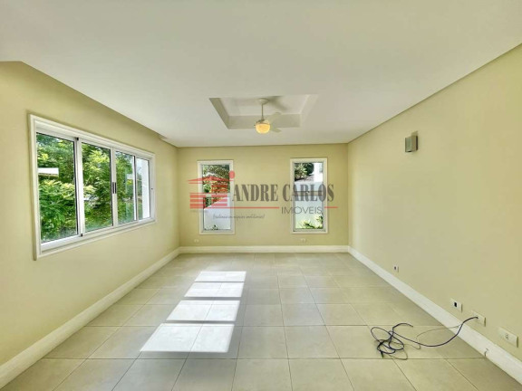 Imagem Casa de Condomínio com 4 Quartos à Venda, 312 m² em Golf Gardens - Carapicuíba Imagem Casa de Condomínio com 4 Quartos à Venda, 312 m² em Golf Gardens - Carapicuíba