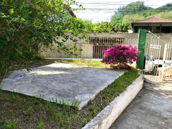 Imagem Casa com 2 Quartos à Venda, 100 m² em Corrêas - Petrópolis Imagem Casa com 2 Quartos à Venda, 100 m² em Corrêas - Petrópolis
