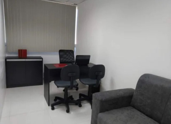 Sala Comercial à Venda, 41 m² em Paralela - Salvador