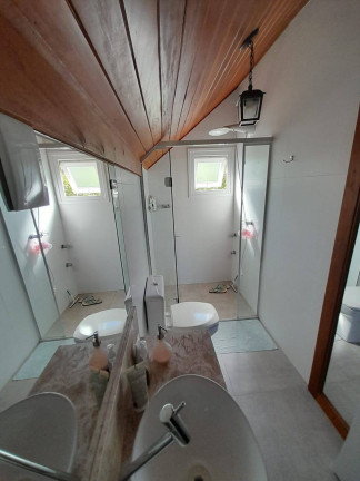 Imagem Casa com 3 Quartos à Venda, 126 m² em Bombas - Bombinhas