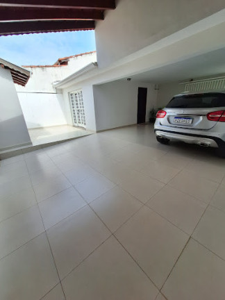 Imagem Casa com 2 Quartos à Venda, 228 m² em Jardim Itamaracá - Indaiatuba