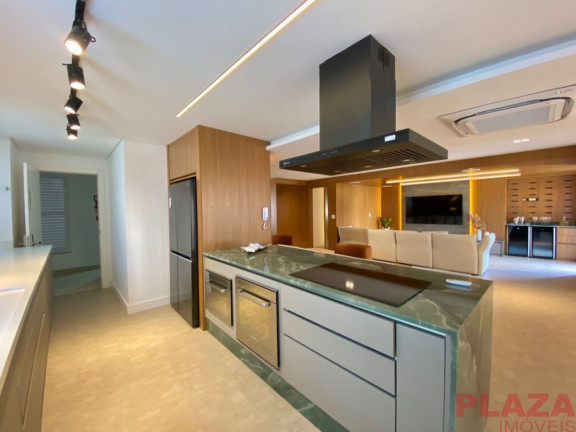 Imagem Apartamento com 3 Quartos para Alugar, 294 m² em Centro - Balneário Camboriú