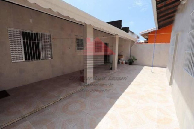 Imagem Casa com 3 Quartos à Venda, 195 m² em Vila Romar - Peruíbe Imagem Casa com 3 Quartos à Venda, 195 m² em Vila Romar - Peruíbe