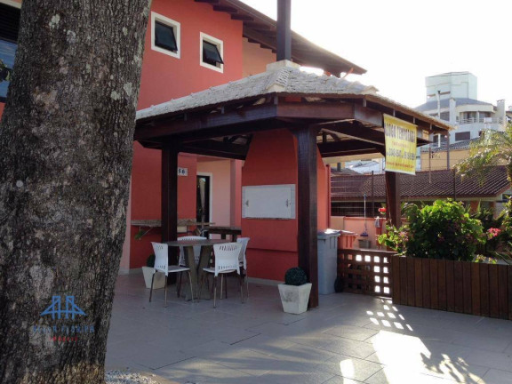 Edifício Residencial com 8 Quartos à Venda, 496 m² em Ingleses Do Rio Vermelho - Florianópolis