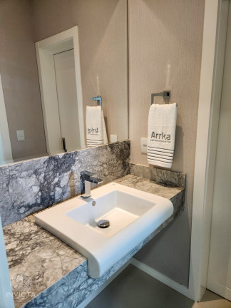 Imagem Apartamento com 3 Quartos à Venda, 150 m² em Centro - Balneário Camboriú Imagem Apartamento com 3 Quartos à Venda, 150 m² em Centro - Balneário Camboriú