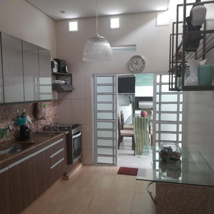 Imagem Casa com 2 Quartos à Venda, 200 m² em Alto Cafezal - Marília