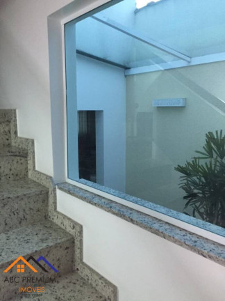 Imagem Sobrado com 3 Quartos à Venda,  em Vila Gilda - Santo André