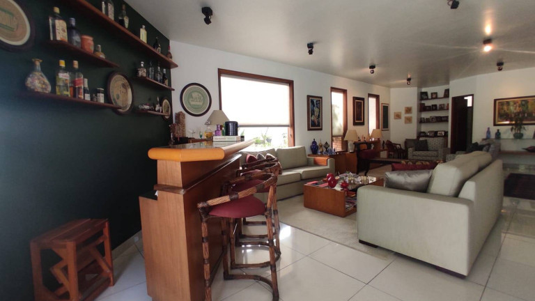 Imagem Casa com 3 Quartos à Venda, 360 m² em Alphaville 5 - Santana De Parnaíba Imagem Casa com 3 Quartos à Venda, 360 m² em Alphaville 5 - Santana De Parnaíba
